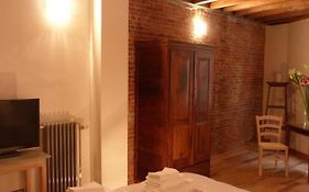L'Auberge De L'Eclipse